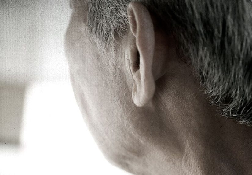 Headache behind the ear: Causes and treatment