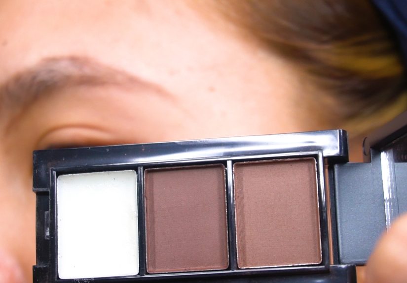 How to Apply Eyebrow Powder: 13 Steps