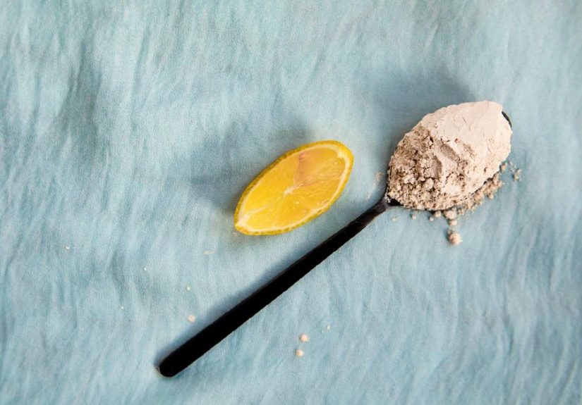 Vitamin C Powder for Your Face: Possible Benefits and Uses