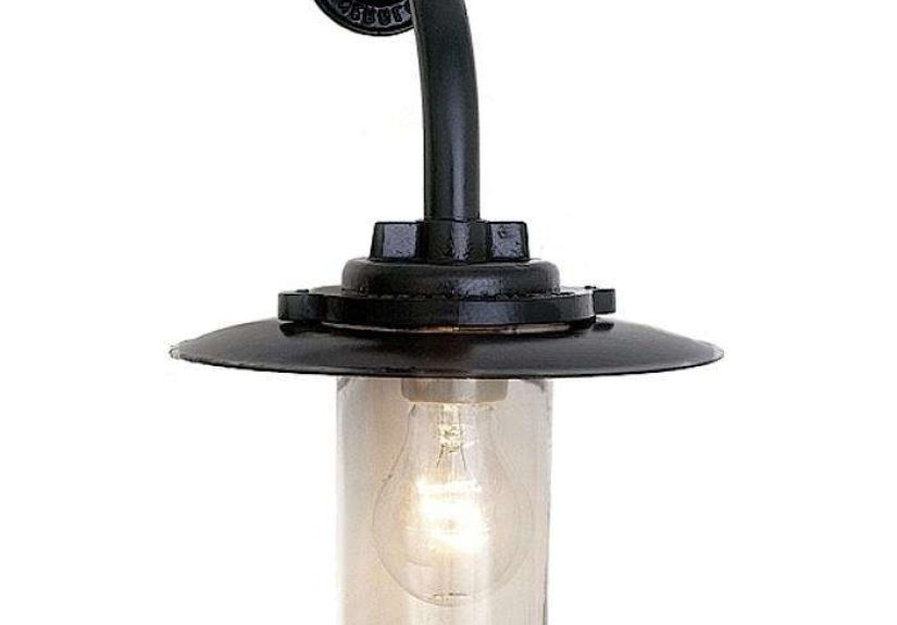 10 Easy Pieces: Barnhouse-Style Outdoor Lights