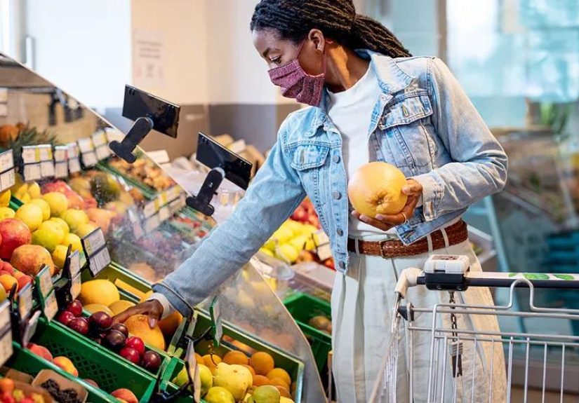 10 Expert Tips for Grocery Shopping on a Budget