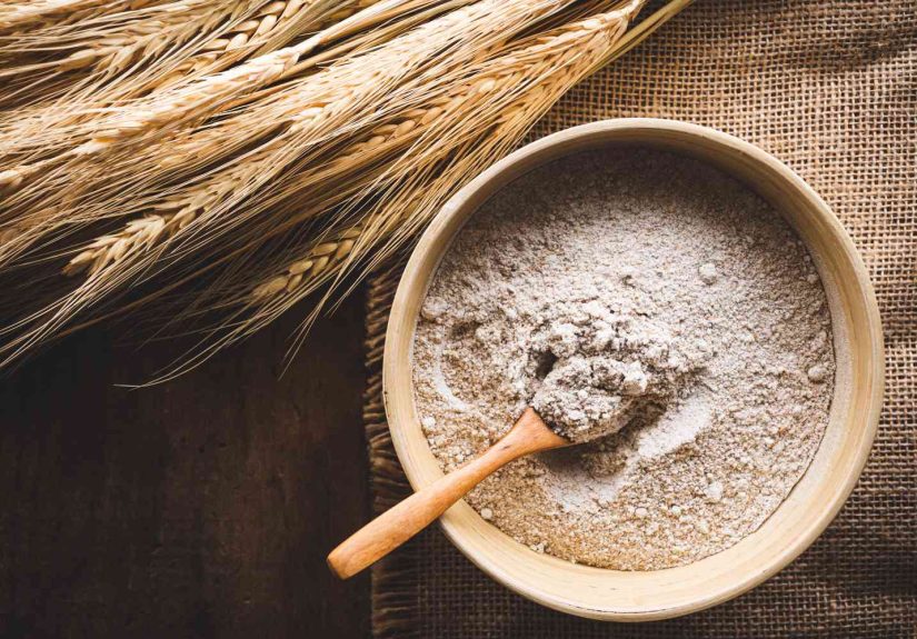 4 White Flour Substitutes That Are Full of Fiber