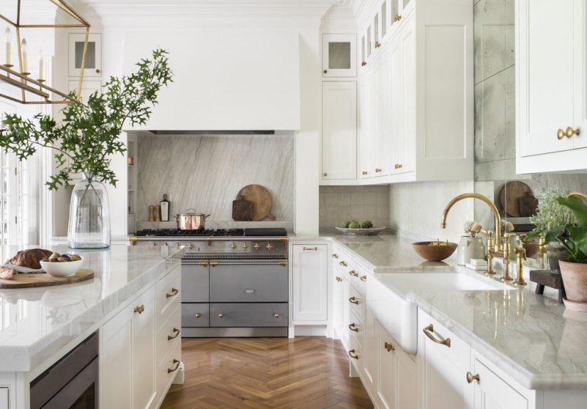 9 Beautiful Spaces That Prove Why “Swiss Coffee” Is Every Designer’s Favorite Shade of White Paint