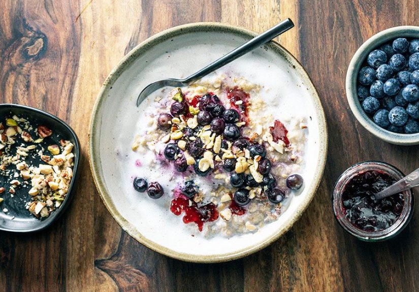 Cholesterol: How oatmeal helps and recipes to try