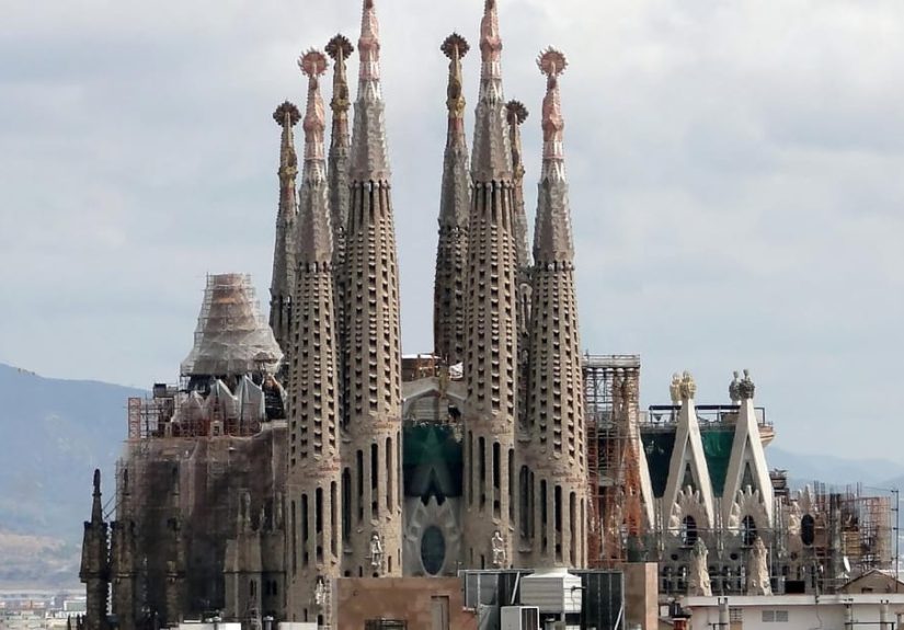 Sagrada Família Rankings. This includes all Location and school classes