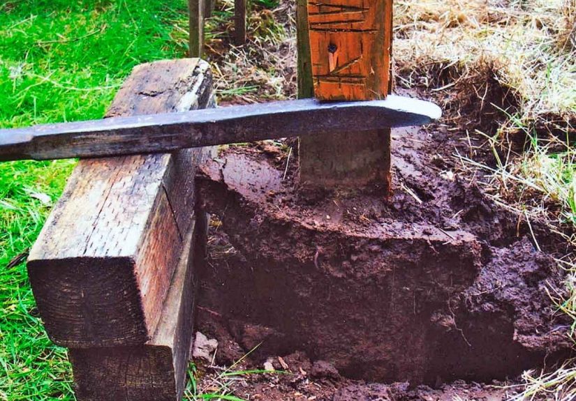 The Best Way to Remove Fence Posts