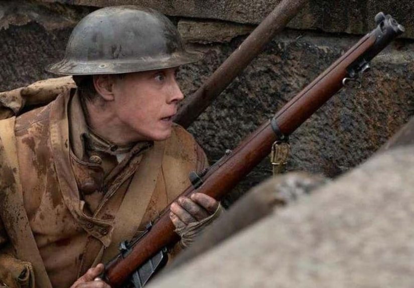 16 Impressive Continuity Details Fans Noticed In War Movies
