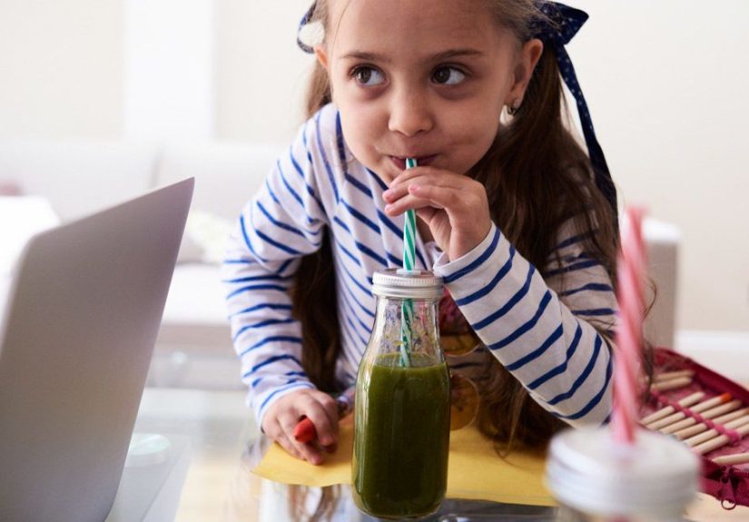 7 Healthy Drinks for Kids (And 3 Unhealthy Ones)