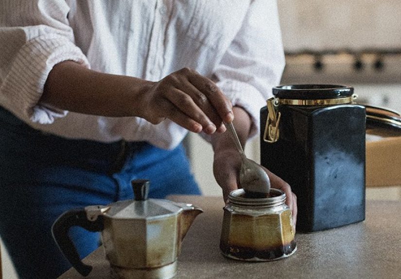 Coffee and cholesterol: Health risks, benefits, and more
