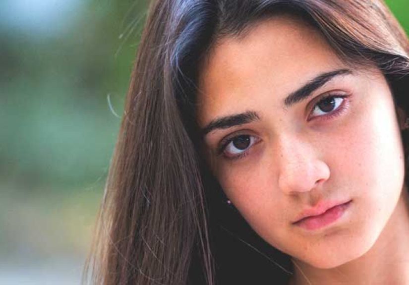Dysphoric Mania: Symptoms, Treatment, and More