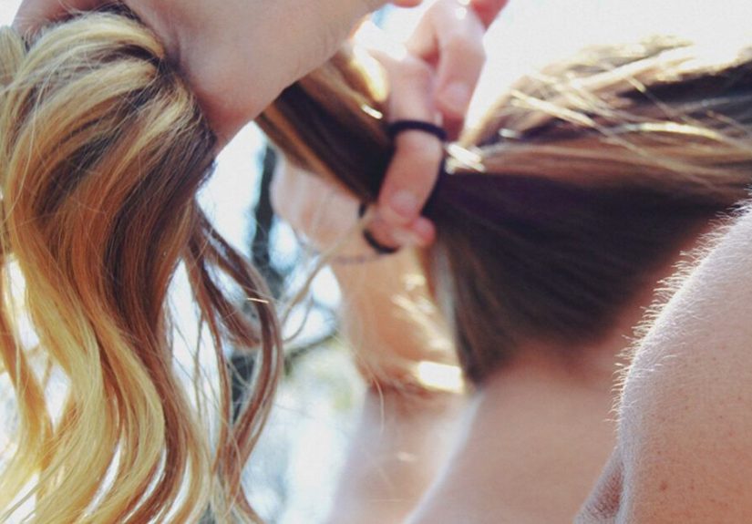 Hair Breakage: 12 Possible Causes and Treatment