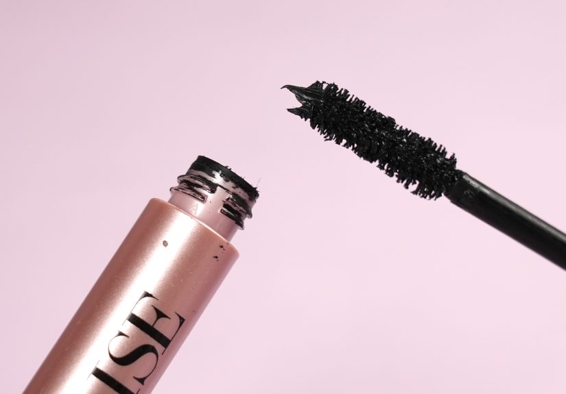 How to Get Mascara Out of Clothes: Easy & Effective Tips