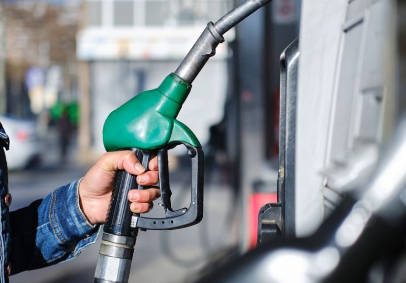 How to Get the Smell of Gasoline Off Your Hands: Try This