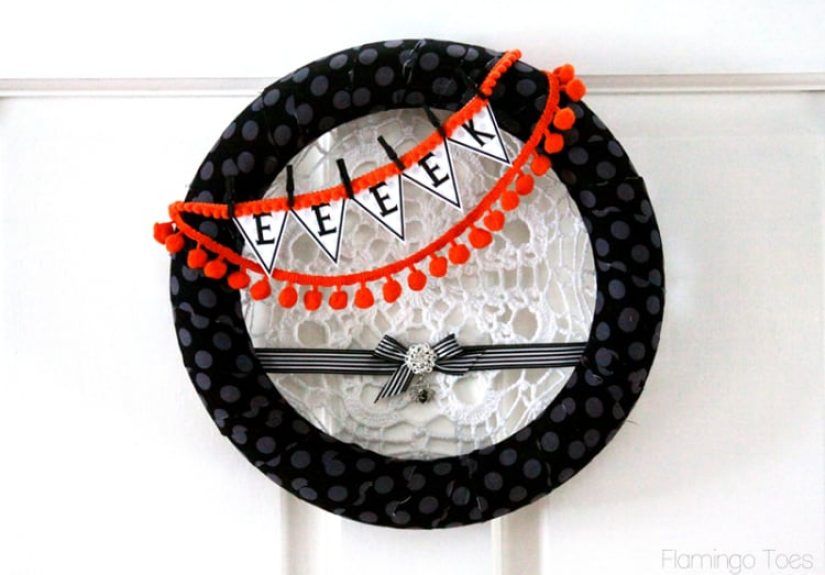 25 Cute Halloween Wreaths