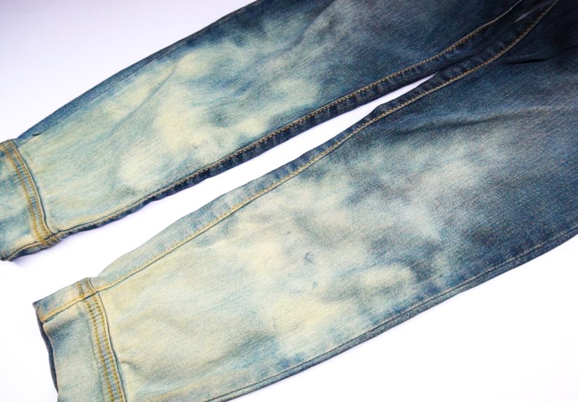 How to Bleach Jeans: 14 Steps